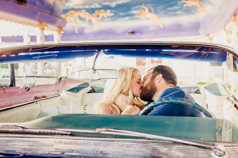 The Little White Chapel Drive Thru Wedding Las Vegas