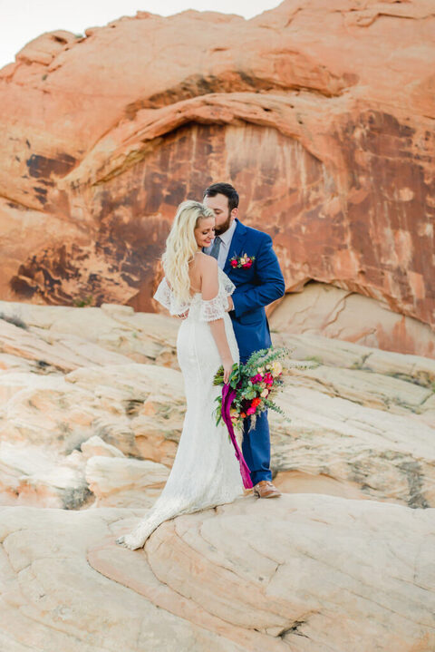 Valley of Fire Canyon Las Vegas Elopement Wedding Photography