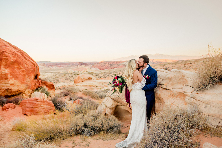Las Vegas Wedding Elopement Photographer