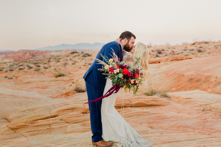 Las Vegas Wedding Elopement Photographer