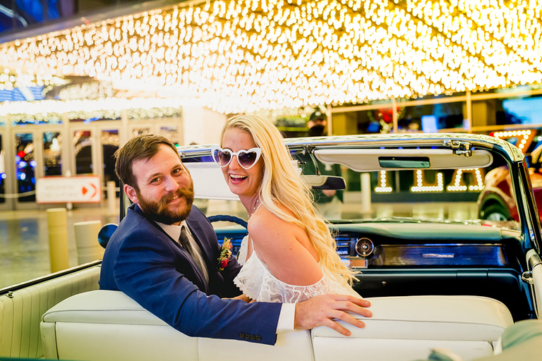 The Best Wedding Elopement in Las Vegas, Nevada EVER
