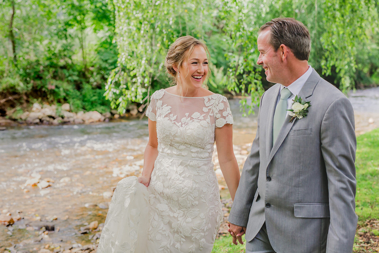 Retreat at Hiawassee River Wedding